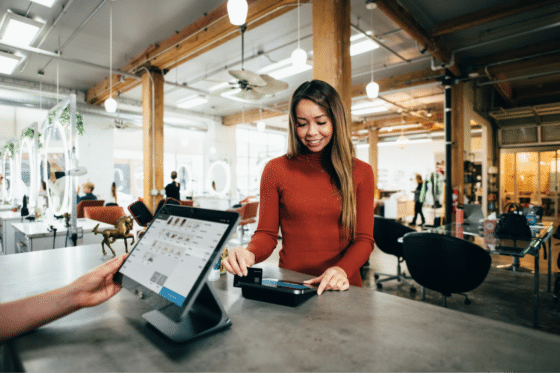 Discover the 8 innovative customer loyalty programs for small business that you should be using.