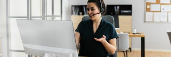 5 Reasons You Should Hire a Virtual Assistant